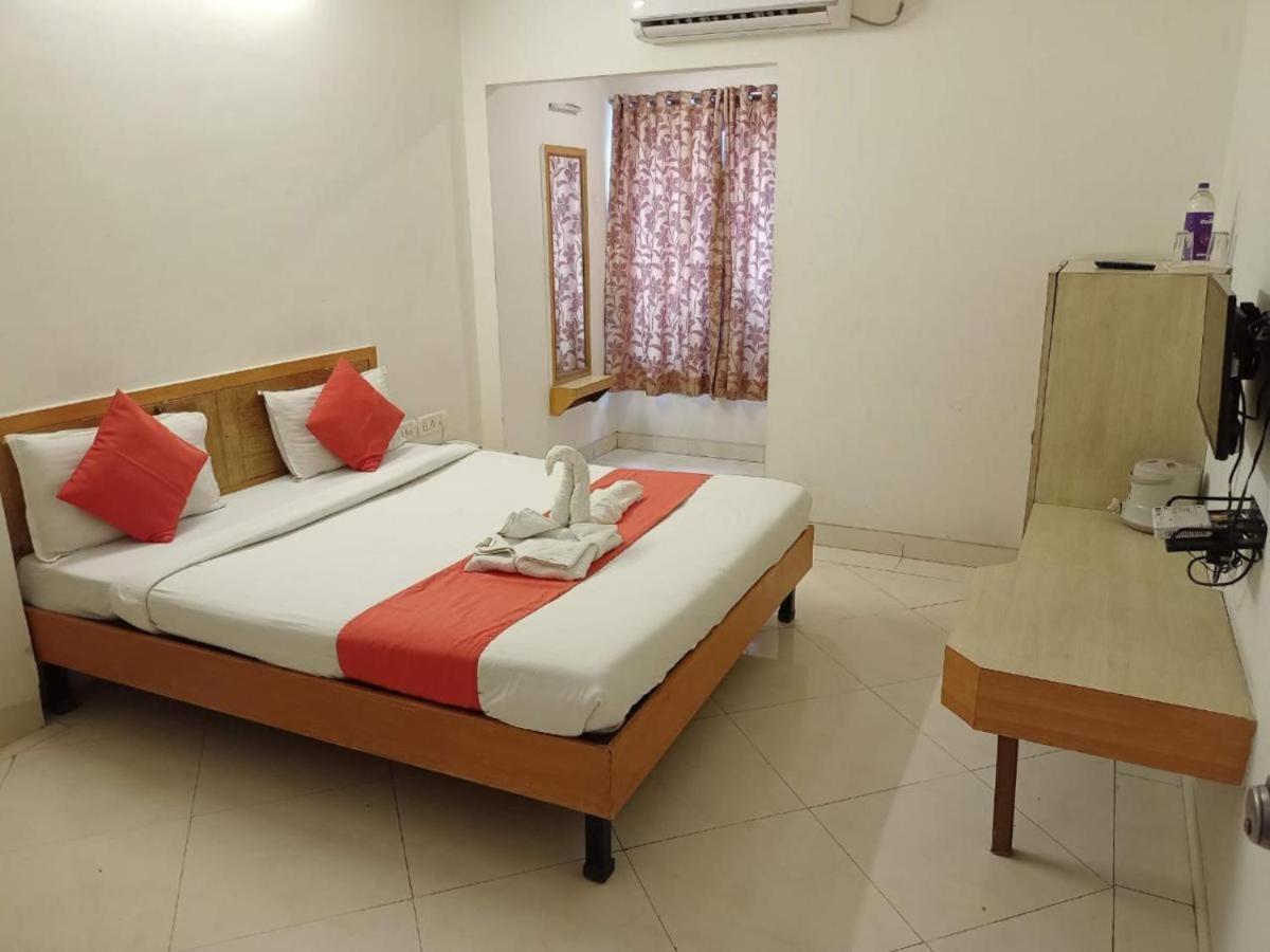 Hotel Kalasai Shirdi Exterior photo